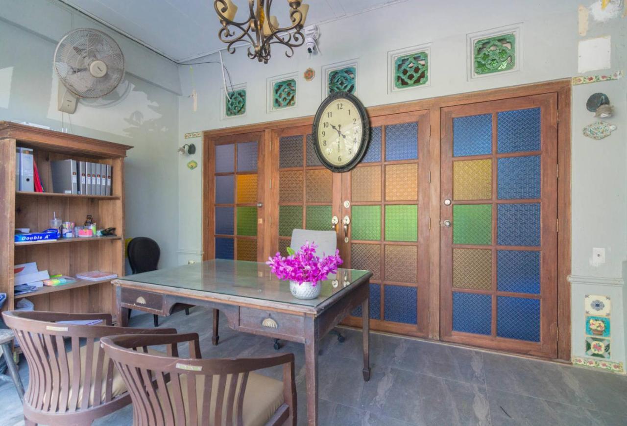 Bed At Beach Hostel Phuket Ngoại thất bức ảnh