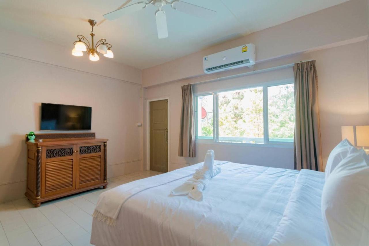 Bed At Beach Hostel Phuket Ngoại thất bức ảnh